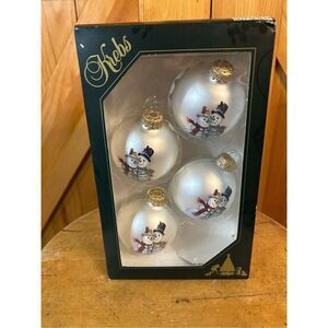 Vintage Glass Ornaments White Snowmen. Vintage Christmas Holiday Ornaments by Kr